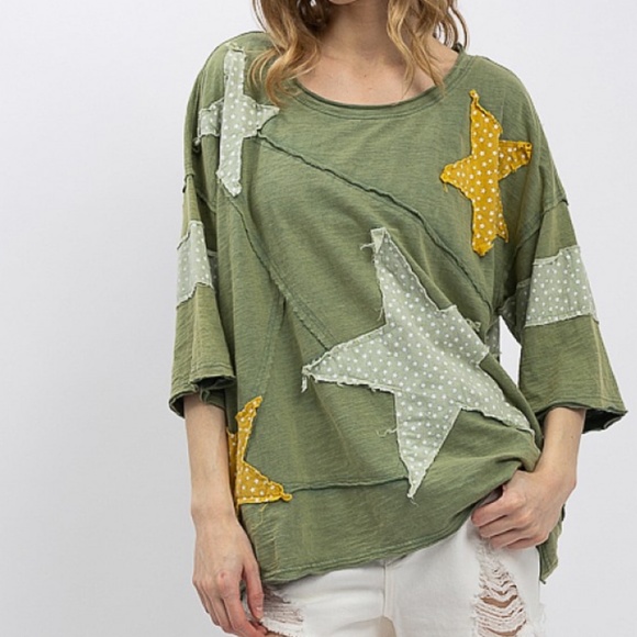 Bluevelvet Olive Green Raw Detail Star Patch Loose Fit Short Sleeve Top - Picture 3 of 10